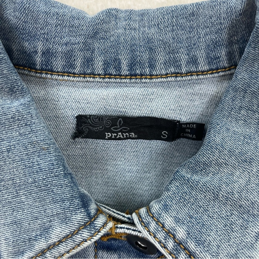 PrAna Slate Rim Denim Jacket Size Small - Picture 4 of 7